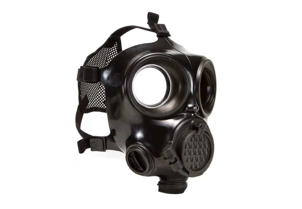 MIRA SAFETY CM-7M MILITARY CBRN GAS MASK W/ INCLUDED HYDRATION SYSTEM - Image 3