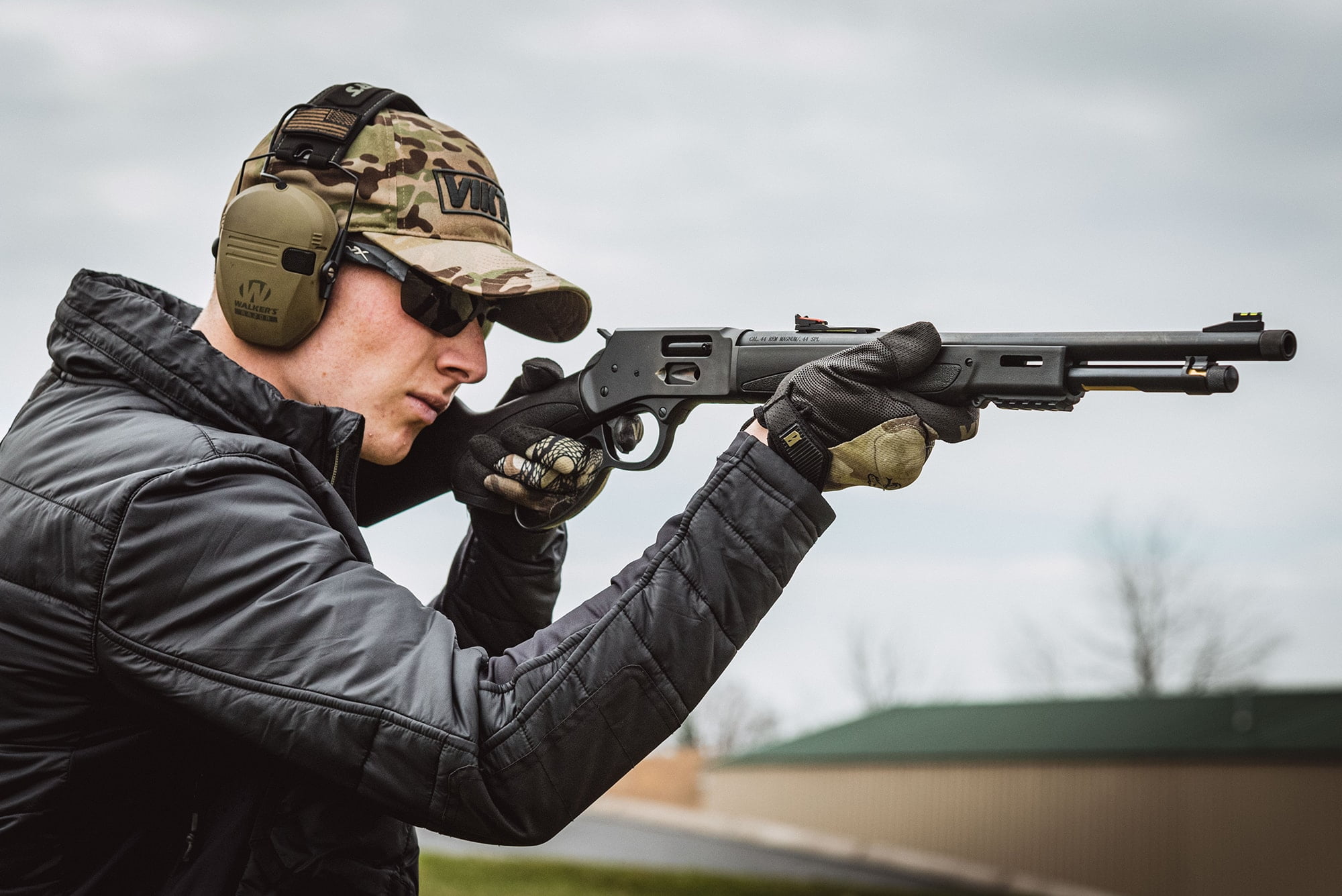 HENRY REPEATING ARMS X MODEL LEVER ACTION 44 MAG - Image 3